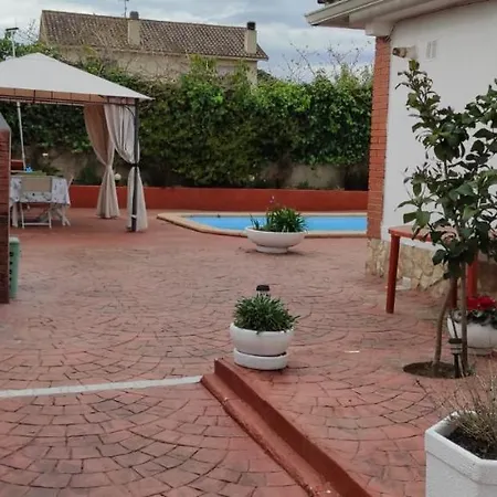 Casa Particular En Fogars De La Selva Holiday home *